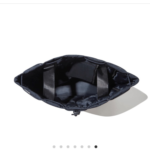 Beyond Yoga Convertible Gym Bag, NWT - Picture 7 of 8